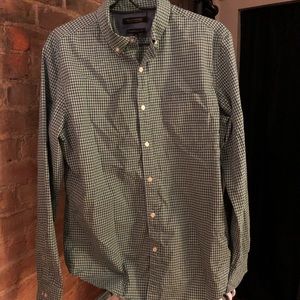 Banana Republic Button Down Shirt Men’s Medium